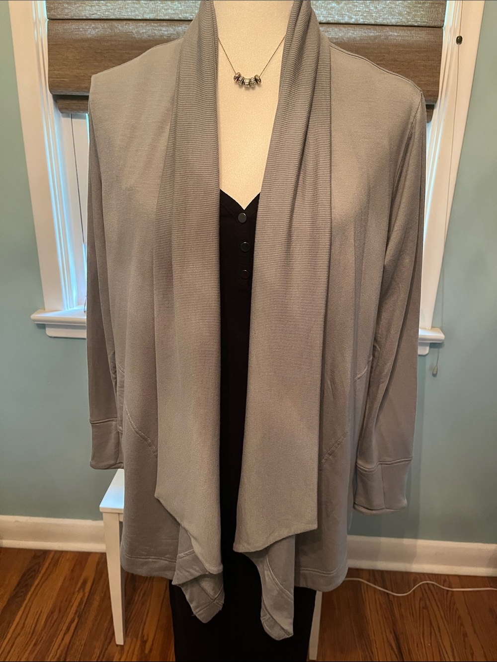 Athleta Pranayama Restore Rib Wrap - Size Small Petite